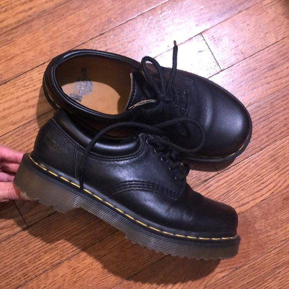 Dr. Martens Shoes - Dr. Martens airwair shoes